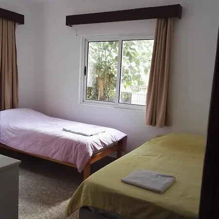 Hostel Maxim *